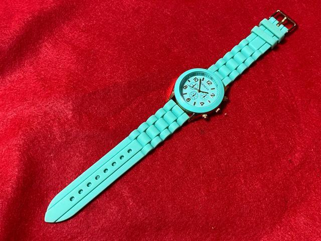 GEN EVA スポーツウォッチ ミントカラー 未使用品 4017-10-10 < 女性アクセサリー/時計  GEN EVA スポーツウォッチ ミントカラー 未使用品 4017-10-10 < 女性アクセサリー/時計の