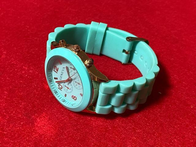 GEN EVA スポーツウォッチ ミントカラー 未使用品 4017-10-10 < 女性アクセサリー/時計  GEN EVA スポーツウォッチ ミントカラー 未使用品 4017-10-10 < 女性アクセサリー/時計の