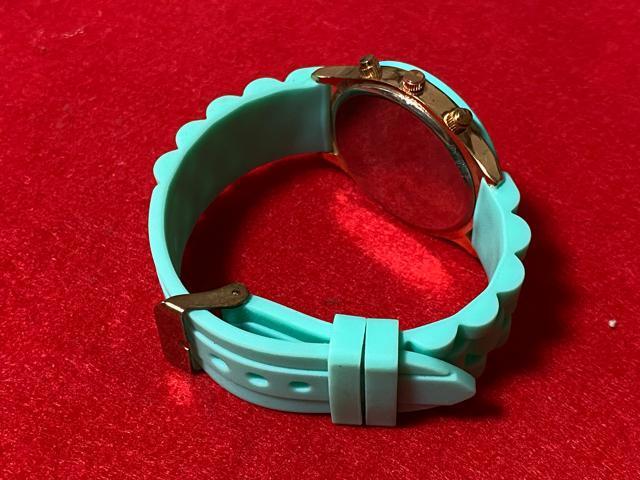 GEN EVA スポーツウォッチ ミントカラー 未使用品 4017-10-10 < 女性アクセサリー/時計  GEN EVA スポーツウォッチ ミントカラー 未使用品 4017-10-10 < 女性アクセサリー/時計の