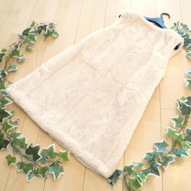 新品 9372 L 裏キルティング ファー ロング ジレ 秋 冬 レディース アイボリー フェイクファー エコファー < 女性ファッション 新品 9372 L 裏キルティング ファー ロング ジレ 秋 冬 レディース アイボリー フェイクファー エコファー < 女性ファッションの