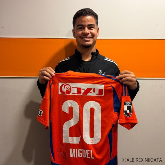 #20 ミゲル シルヴェイラ選手 直筆サイン入り1stユニフォーム < レジャー/スポーツ #20 ミゲル シルヴェイラ選手 直筆サイン入り1stユニフォーム < レジャー/スポーツの