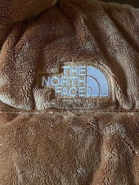 日本未発売ノースフェイスM VERZA VELOURS NUPTSE JACKET タグ付き < 男性ファッション 日本未発売ノースフェイスM VERZA VELOURS NUPTSE JACKET タグ付き < 男性ファッションの