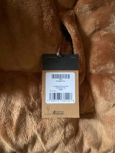 日本未発売ノースフェイスM VERZA VELOURS NUPTSE JACKET タグ付き < 男性ファッション 日本未発売ノースフェイスM VERZA VELOURS NUPTSE JACKET タグ付き < 男性ファッションの