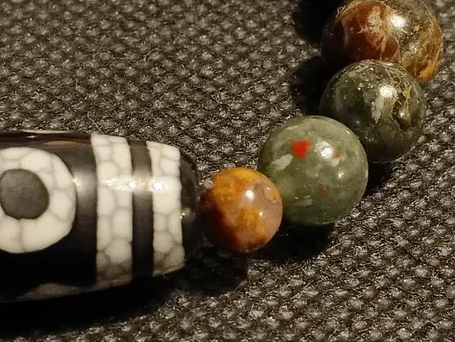 激レアです。老舗石屋より「財神宿る珠。かなり強力な魔除け力も」一点物。次回入荷ないです。 < 女性アクセサリー/時計 激レアです。老舗石屋より「財神宿る珠。かなり強力な魔除け力も」一点物。次回入荷ないです。 < 女性アクセサリー/時計の