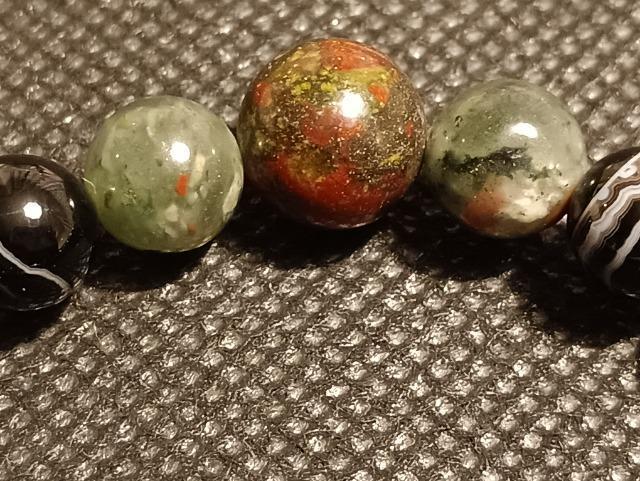 激レアです。老舗石屋より「財神宿る珠。かなり強力な魔除け力も」一点物。次回入荷ないです。 < 女性アクセサリー/時計 激レアです。老舗石屋より「財神宿る珠。かなり強力な魔除け力も」一点物。次回入荷ないです。 < 女性アクセサリー/時計の