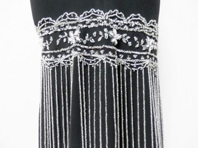 ビーズゆらゆらキラキラミディアムドレスワンピフォーマル黒 < 女性ファッション ビーズゆらゆらキラキラミディアムドレスワンピフォーマル黒 < 女性ファッションの