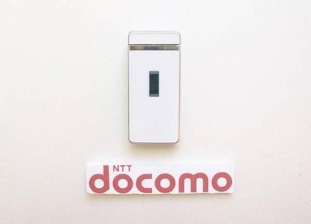 安心の初期不良10日保証/無期限ロック保証付♪未使用品☆SH-03A:ホワイト:本体のみ < 家電/AV  安心の初期不良10日保証/無期限ロック保証付♪未使用品☆SH-03A:ホワイト:本体のみ < 家電/AVの