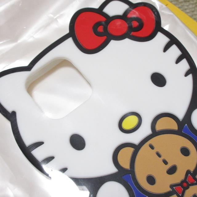 未使用☆ハローキティ*iPhone12/12 Proシリコンケース*スマホケース < 家電/AV 未使用☆ハローキティ*iPhone12/12 Proシリコンケース*スマホケース < 家電/AVの