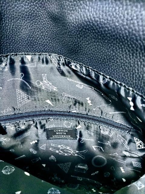 U[@Nb`obO@COMMON MEETS UNCOMMON@lCr[F@Y@\@f̗  jt@bV 