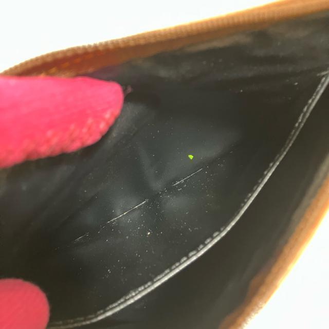 【ヴィンテージ】【ノーブランド扱い】 レザー / ポーチ クラッチバッグ < 女性ファッション 【ヴィンテージ】【ノーブランド扱い】 レザー / ポーチ クラッチバッグ < 女性ファッションの