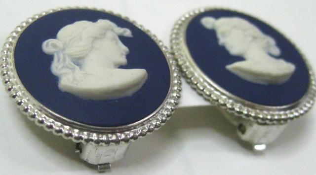 極美品ヴィンテージイギリス製ウエッジウッドWEDGWOODアクセサリーイヤリング < 女性アクセサリー/時計  極美品ヴィンテージイギリス製ウエッジウッドWEDGWOODアクセサリーイヤリング < 女性アクセサリー/時計の