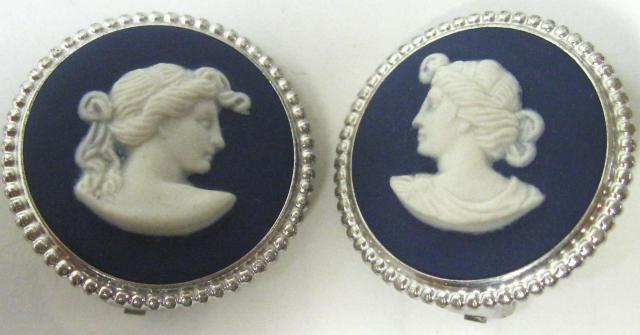 極美品ヴィンテージイギリス製ウエッジウッドWEDGWOODアクセサリーイヤリング < 女性アクセサリー/時計  極美品ヴィンテージイギリス製ウエッジウッドWEDGWOODアクセサリーイヤリング < 女性アクセサリー/時計の