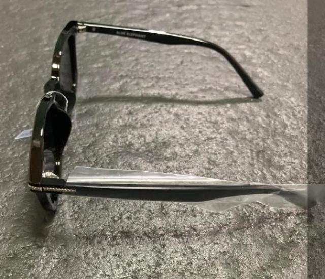 yVizy؍nwzBLUE ELEPHANT u[Gt@g@TOX@01081 DUSTIN  t@bV 