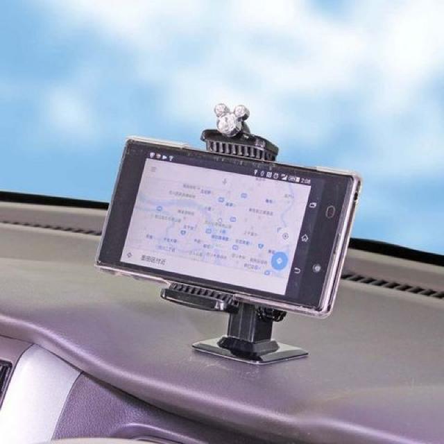 ディズニー【ミッキー】可愛い♪角度向き自由自在 無機抗菌剤入!スマートフォンホルダー3D < 自動車/バイク ディズニー【ミッキー】可愛い♪角度向き自由自在 無機抗菌剤入!スマートフォンホルダー3D < 自動車/バイク