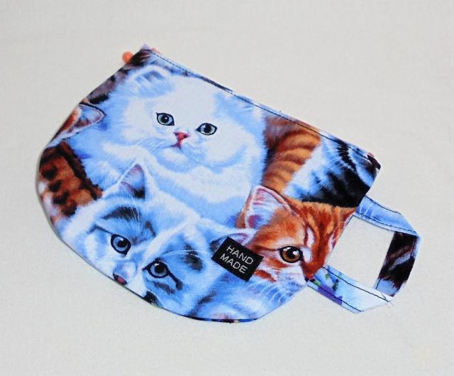 【15p】◆子猫と花◆ティーカップ型ファスナーポーチ < 女性ファッション  【15p】◆子猫と花◆ティーカップ型ファスナーポーチ < 女性ファッションの