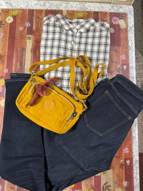 ӂ߂āKIPLINGV_[obNJWAnZbgAbv1000~X^[g