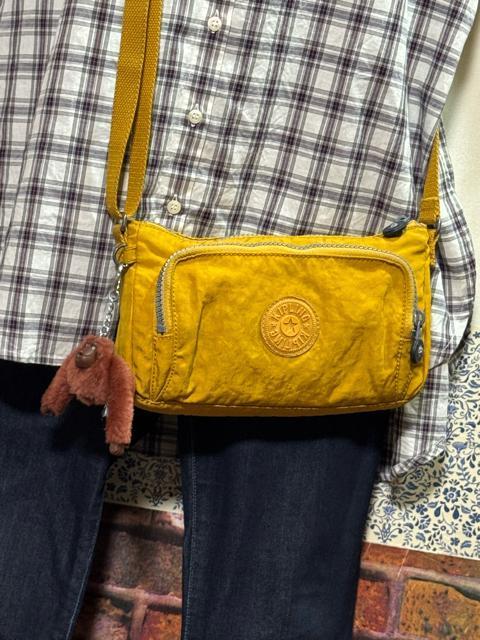 ӂ߂āKIPLINGV_[obNJWAnZbgAbv1000~X^[g