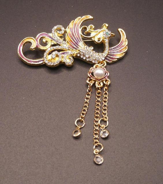 新品アンティーク調きらきらストーン 鳳凰 フェニックス ブローチ < 女性アクセサリー/時計  新品アンティーク調きらきらストーン 鳳凰 フェニックス ブローチ  < 女性アクセサリー/時計の
