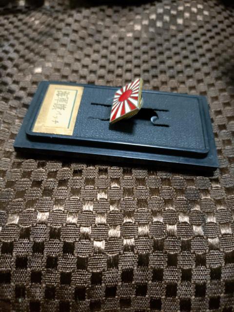 ピンビッチ 大日本帝国海軍旗バッチ < ホビー ピンビッチ 大日本帝国海軍旗バッチ < ホビーの