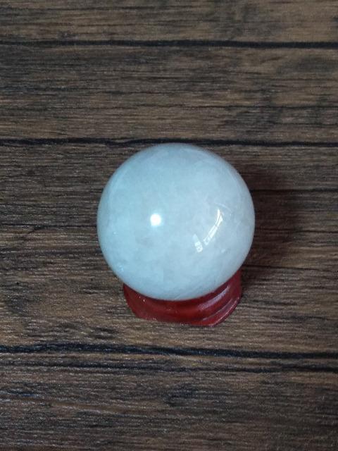 ヒマラヤ 白水晶 ホワイト水晶玉 < ホビー ヒマラヤ 白水晶 ホワイト水晶玉 < ホビーの