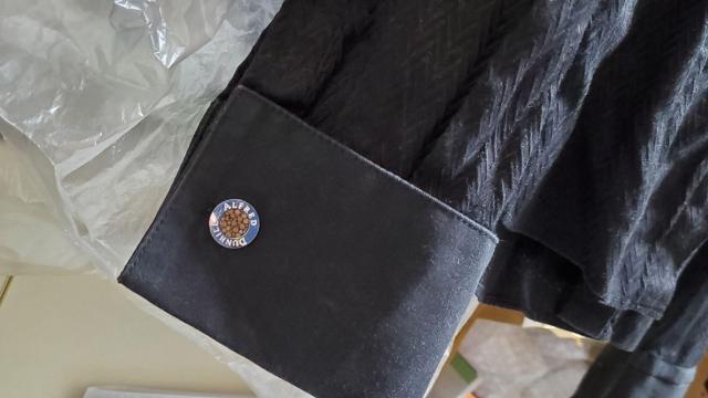 正規限定 アルフレッドダンヒル クラッシュストーン ラウンドサークルカフス ADロゴ 茶系石 SV カフリンクスボタン 付属有 < ブランド  正規限定 アルフレッドダンヒル クラッシュストーン ラウンドサークルカフス ADロゴ 茶系石 SV カフリンクスボタン 付属有 < ブランドの