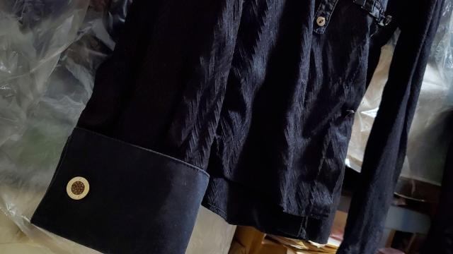 正規限定 アルフレッドダンヒル クラッシュストーン ラウンドサークルカフス ADロゴ 茶系石 SV カフリンクスボタン 付属有 < ブランド  正規限定 アルフレッドダンヒル クラッシュストーン ラウンドサークルカフス ADロゴ 茶系石 SV カフリンクスボタン 付属有 < ブランドの