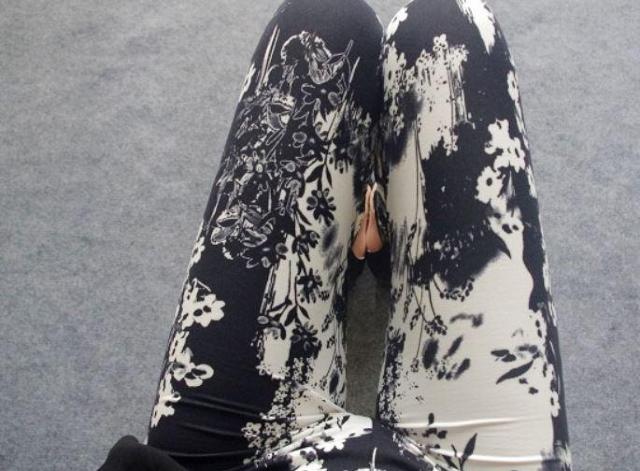 送料無料 レディース 水墨画風 花柄 レギンスパンツ レギパン < 女性ファッション  送料無料 レディース 水墨画風 花柄 レギンスパンツ レギパン < 女性ファッションの