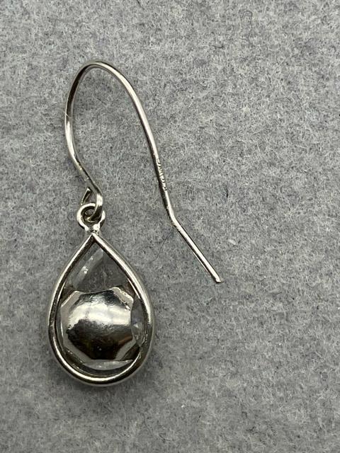 即決 K10WG ホワイトゴールド ピアス 片耳のみ < 女性アクセサリー/時計 即決 K10WG ホワイトゴールド ピアス 片耳のみ < 女性アクセサリー/時計の