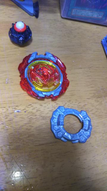 ベイブレード リバイブフェニックス < おもちゃ ベイブレード リバイブフェニックス < おもちゃの