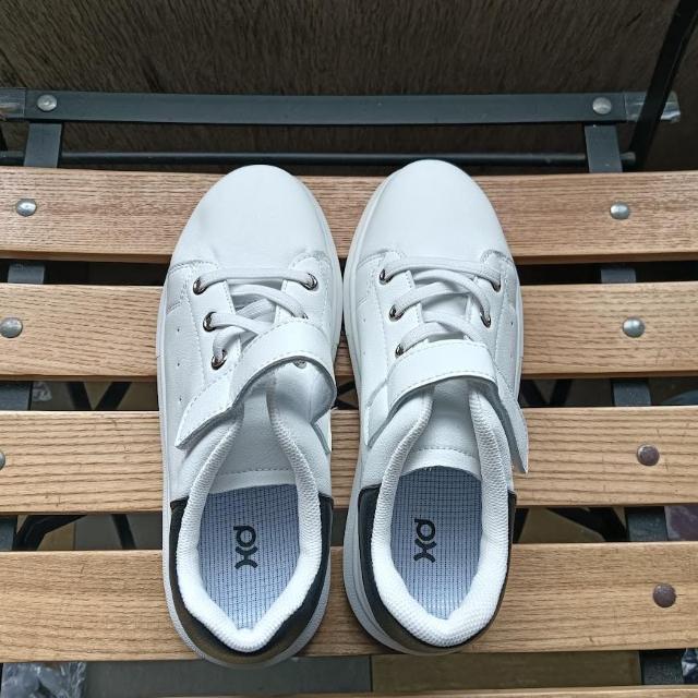 新品 ホワイト 20cm 21cm 子供靴 スニーカー シューズ 靴 キッズ < キッズ/ベビー  新品 ホワイト 20cm 21cm 子供靴 スニーカー シューズ 靴 キッズ < キッズ/ベビーの