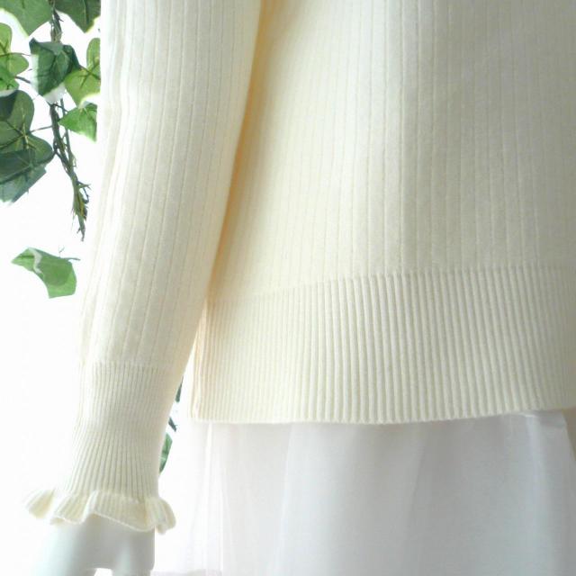 新品 9989 ML 裏シャギー フリル ハイネック ニット セーター 白アイボリー パール調モチーフ 秋 冬 レディース 上品 < 女性ファッション 新品 9989 ML 裏シャギー フリル ハイネック ニット セーター 白アイボリー パール調モチーフ 秋 冬 レディース 上品 < 女性ファッションの