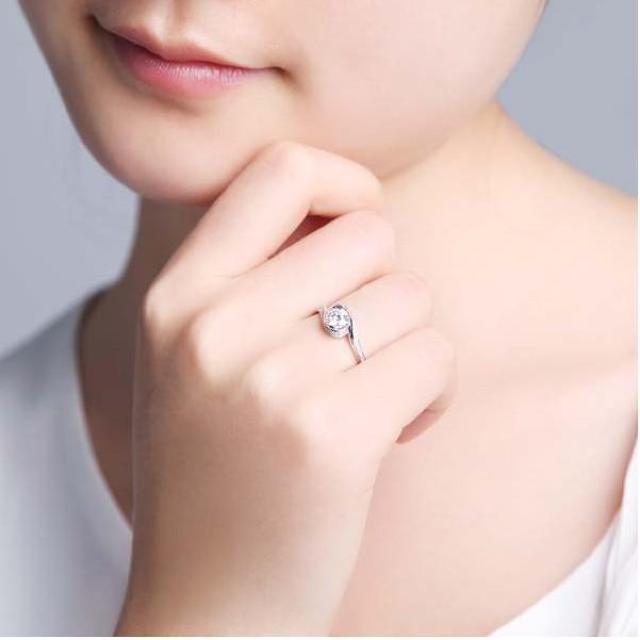 ��������������������w�� �J�b�v���p 3.0ct Cz�_�C�� �N���E�� �����O 18��/19�� �W���R�j�A �z���C�g�S�[���h �� �j���A�N�Z�T���[/���v�� 