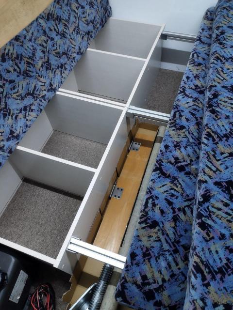 �������̏����I�y�g���L�����s���O�J�[�d�l �� ������/�o�C�N