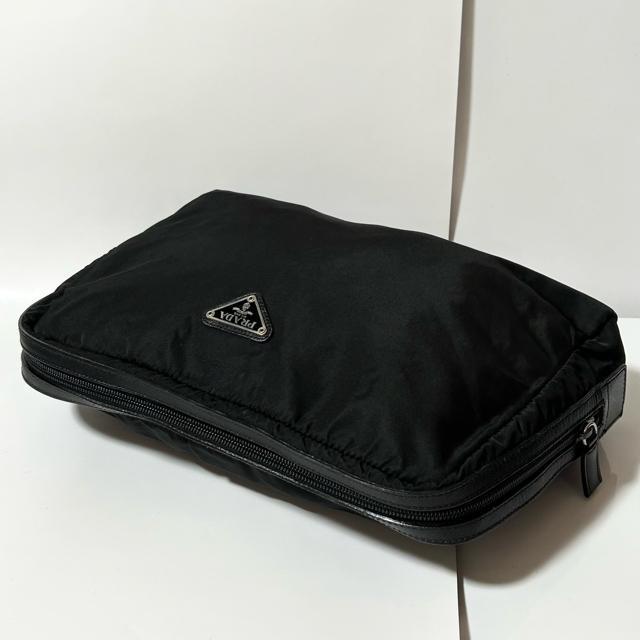 PRADA プラダ ナイロン サフィアーノ レザー ポーチ ブラック シルバー金具 三角ロゴプレート < ブランド PRADA プラダ ナイロン サフィアーノ レザー ポーチ ブラック シルバー金具 三角ロゴプレート < ブランドの