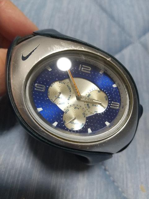 NIKE正規品アナログ腕時計★WROO91【D394392*D394364】中古品 電池切れ状態です! < ブランド  NIKE正規品アナログ腕時計★WROO91【D394392*D394364】中古品 電池切れ状態です! < ブランドの