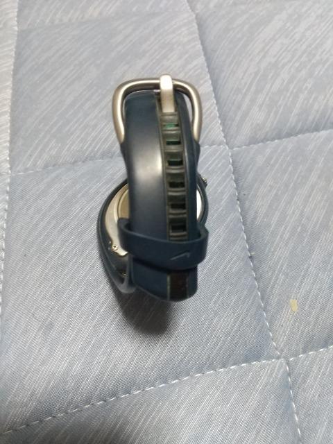 NIKE正規品アナログ腕時計★WROO91【D394392*D394364】中古品 電池切れ状態です! < ブランド  NIKE正規品アナログ腕時計★WROO91【D394392*D394364】中古品 電池切れ状態です! < ブランドの