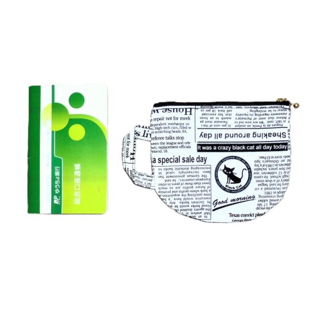 【15p】◆CoCo Land News◆黒猫英字新聞×白地◆ティーカップ型ファスナーポーチ < 女性ファッション  【15p】◆CoCo Land News◆黒猫英字新聞×白地◆ティーカップ型ファスナーポーチ < 女性ファッションの