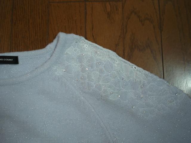 ★クイーンズコート QUEENS COURT 肩刺繍デザインニット★超激安! < ブランド ★クイーンズコート QUEENS COURT 肩刺繍デザインニット★超激安! < ブランドの