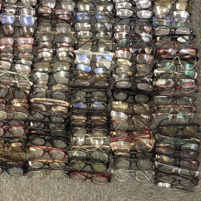 即決 眼鏡 メガネ めがね サングラス 250個 まとめ売り < 男性ファッション 即決 眼鏡 メガネ めがね サングラス 250個 まとめ売り < 男性ファッションの