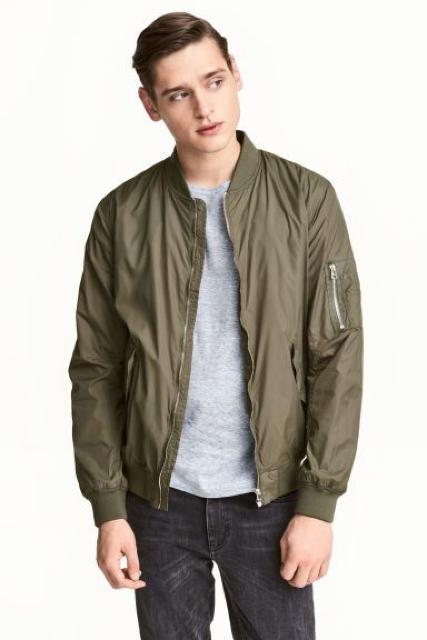 ☆H&M/エイチアンドエム フライトジャケット/MA-1/メンズ/XS☆新品 < ブランド ☆H&M/エイチアンドエム フライトジャケット/MA-1/メンズ/XS☆新品 < ブランドの