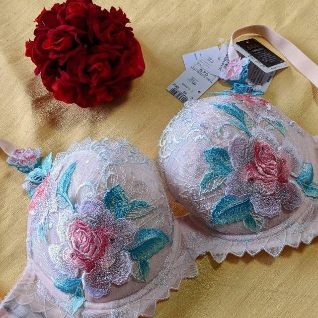 Wacoal/ワコール/salute/サルート/店舗限定/29G/29グループ/ラマン/G70&ソングTバックショーツ/PI < 女性ファッション  Wacoal/ワコール/salute/サルート/店舗限定/29G/29グループ/ラマン/G70&ソングTバックショーツ/PI < 女性ファッションの