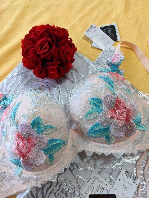 Wacoal/ワコール/salute/サルート/店舗限定/29G/29グループ/ラマン/G70&ソングTバックショーツ/PI < 女性ファッション  Wacoal/ワコール/salute/サルート/店舗限定/29G/29グループ/ラマン/G70&ソングTバックショーツ/PI < 女性ファッションの