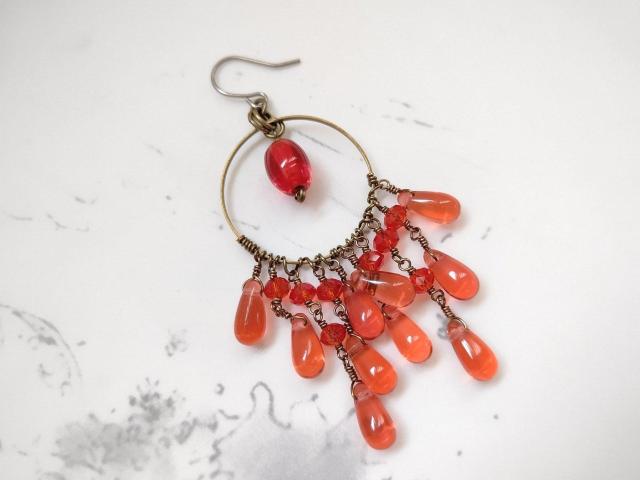 *朱いシャンデリアの片耳用ピアス*22043 < 女性アクセサリー/時計 *朱いシャンデリアの片耳用ピアス*22043 < 女性アクセサリー/時計の