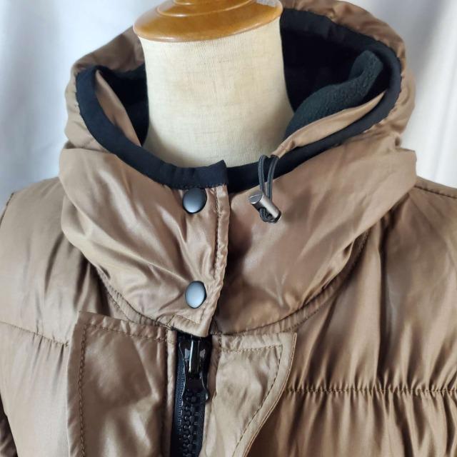 込み★T15★ジェットレーベル★フリルが可愛い!ダウンコート★38★ < 女性ファッション  込み★T15★ジェットレーベル★フリルが可愛い!ダウンコート★38★ < 女性ファッションの