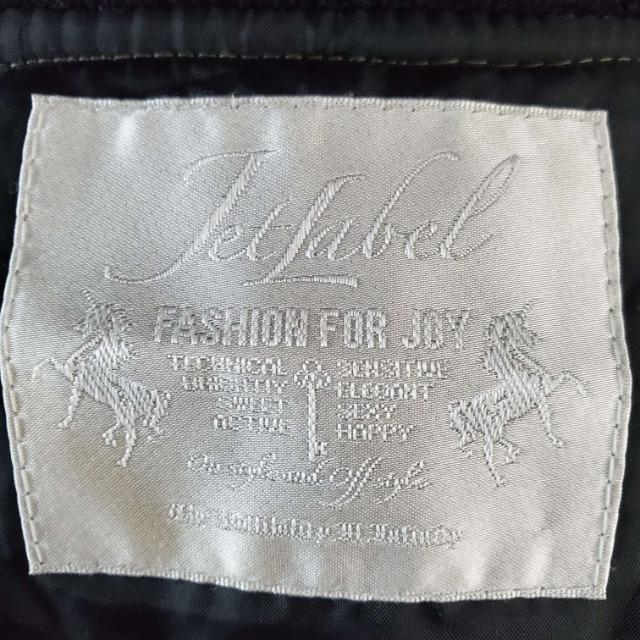 込み★T15★ジェットレーベル★フリルが可愛い!ダウンコート★38★ < 女性ファッション  込み★T15★ジェットレーベル★フリルが可愛い!ダウンコート★38★ < 女性ファッションの