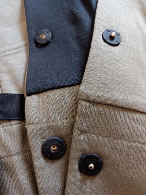 Theory★定価約3万上★リボン付きトップス★新品同様★クリーニング済み★素敵可愛い★あったか★セオリー★お得に★ < 女性ファッション  Theory★定価約3万上★リボン付きトップス★新品同様★クリーニング済み★素敵可愛い★あったか★セオリー★お得に★ < 女性ファッションの