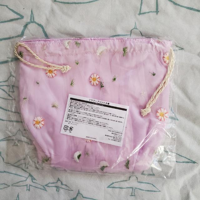 ザフェイスショップ ザ フェイスショップ THE FACE SHOP フラワープリント巾着 フラワー刺繍 ポーチ < 女性ファッション  ザフェイスショップ ザ フェイスショップ THE FACE SHOP フラワープリント巾着 フラワー刺繍 ポーチ < 女性ファッションの