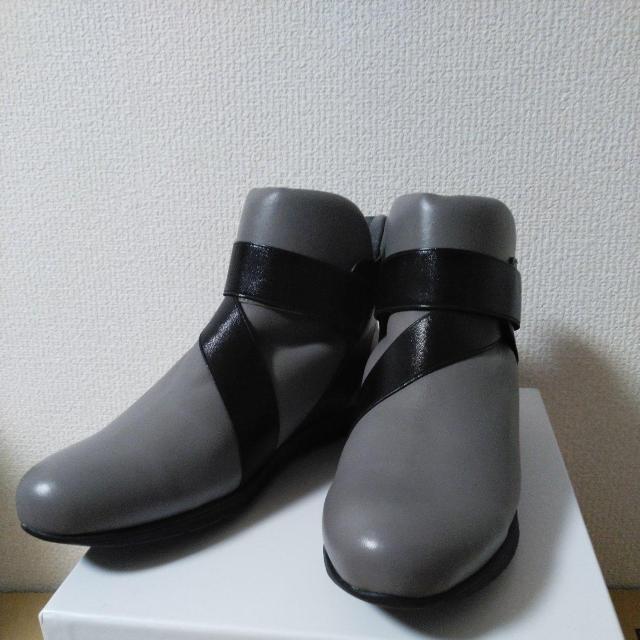 新品未使用卑弥呼ウォーターマッサージブーツ24.5cm < 女性ファッション  新品未使用卑弥呼ウォーターマッサージブーツ24.5cm  < 女性ファッションの