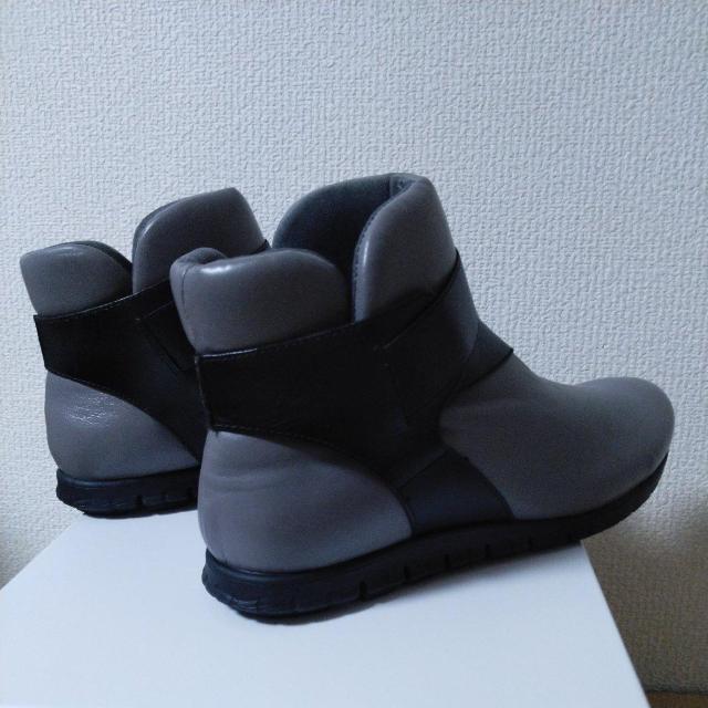 新品未使用卑弥呼ウォーターマッサージブーツ24.5cm < 女性ファッション  新品未使用卑弥呼ウォーターマッサージブーツ24.5cm < 女性ファッションの