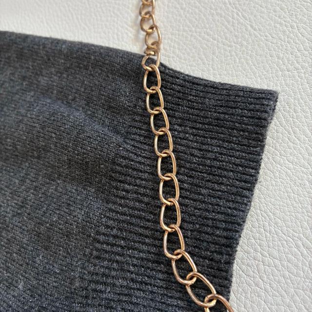 ◆美品◆ユニバーバルミューズ◆ウール混◆花柄刺繍カーディガン◆ビジュー◆グレー < 女性ファッション ◆美品◆ユニバーバルミューズ◆ウール混◆花柄刺繍カーディガン◆ビジュー◆グレー < 女性ファッションの